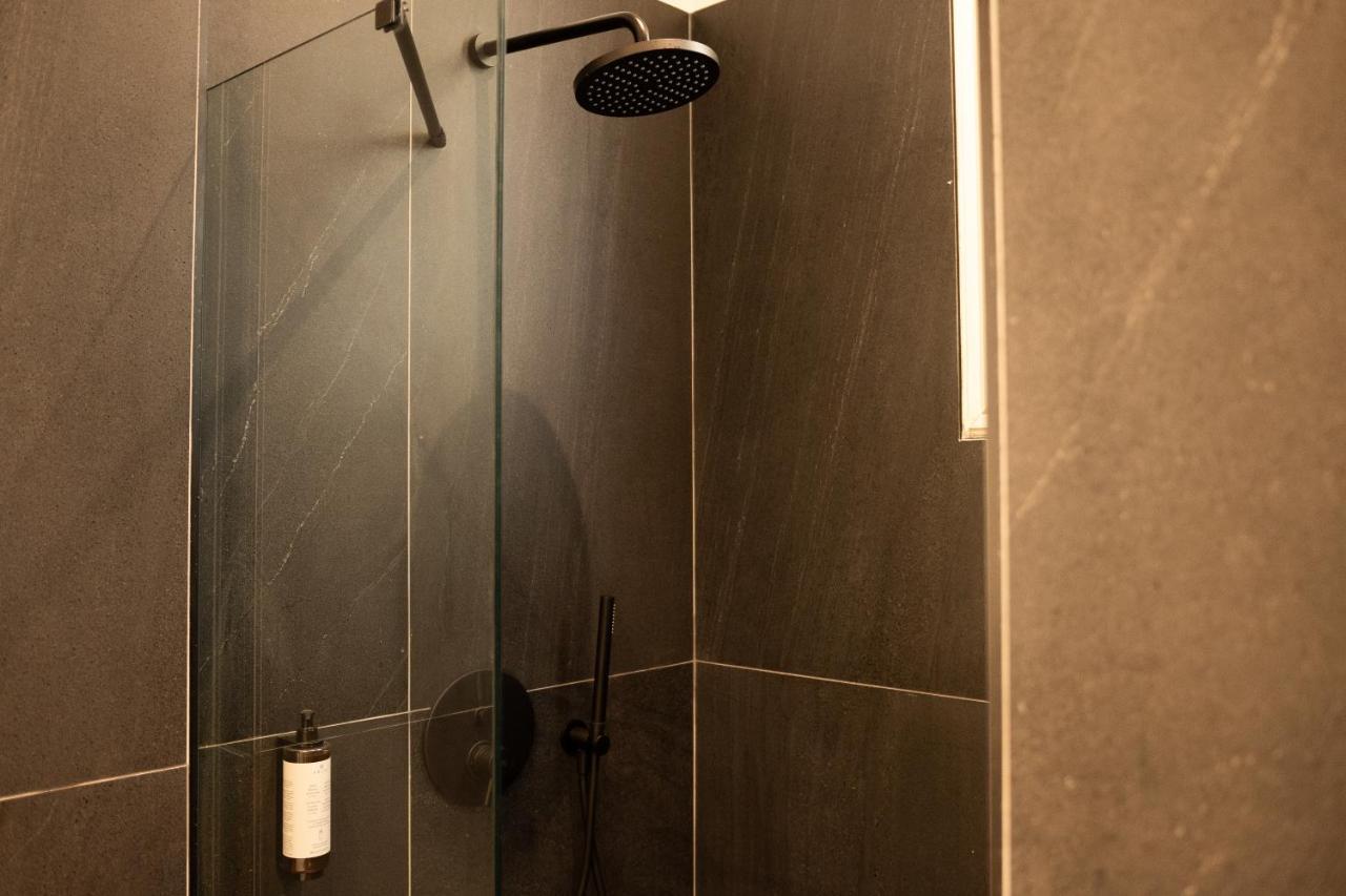 Taskou Luxury Suites Tesalonika Bagian luar foto