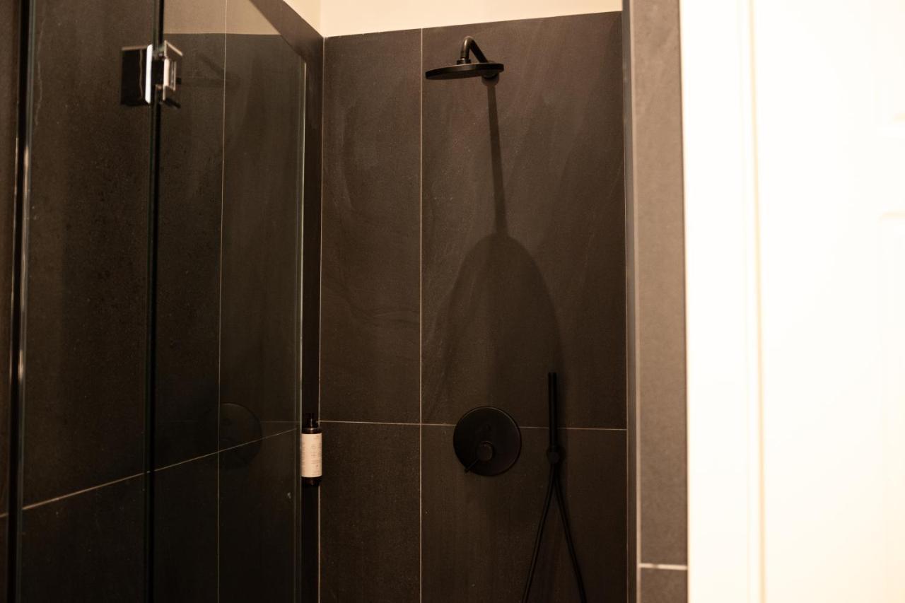 Taskou Luxury Suites Tesalonika Bagian luar foto