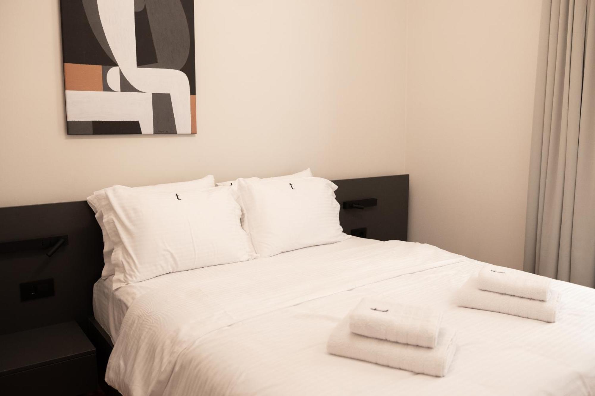 Taskou Luxury Suites Tesalonika Bagian luar foto